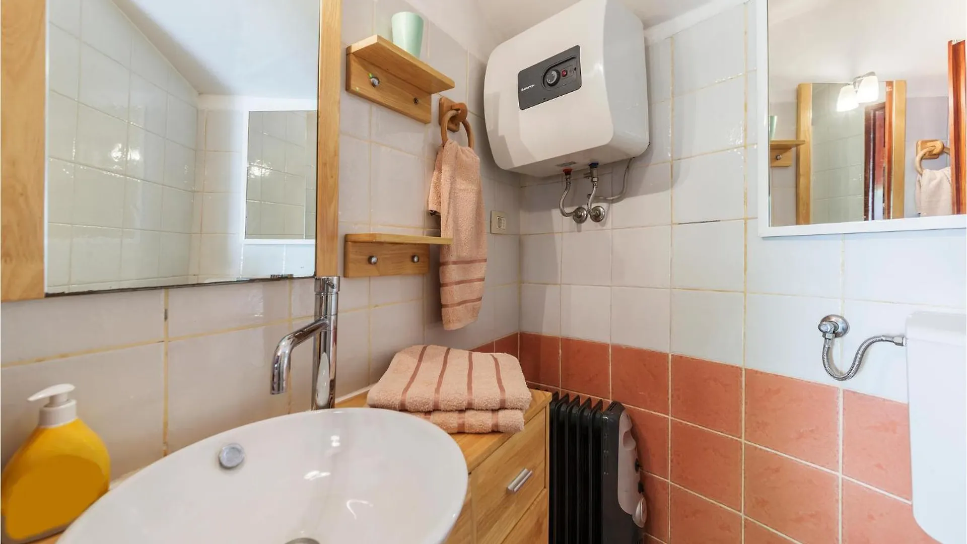 Amazing Home In Pula With Wifi Croacia